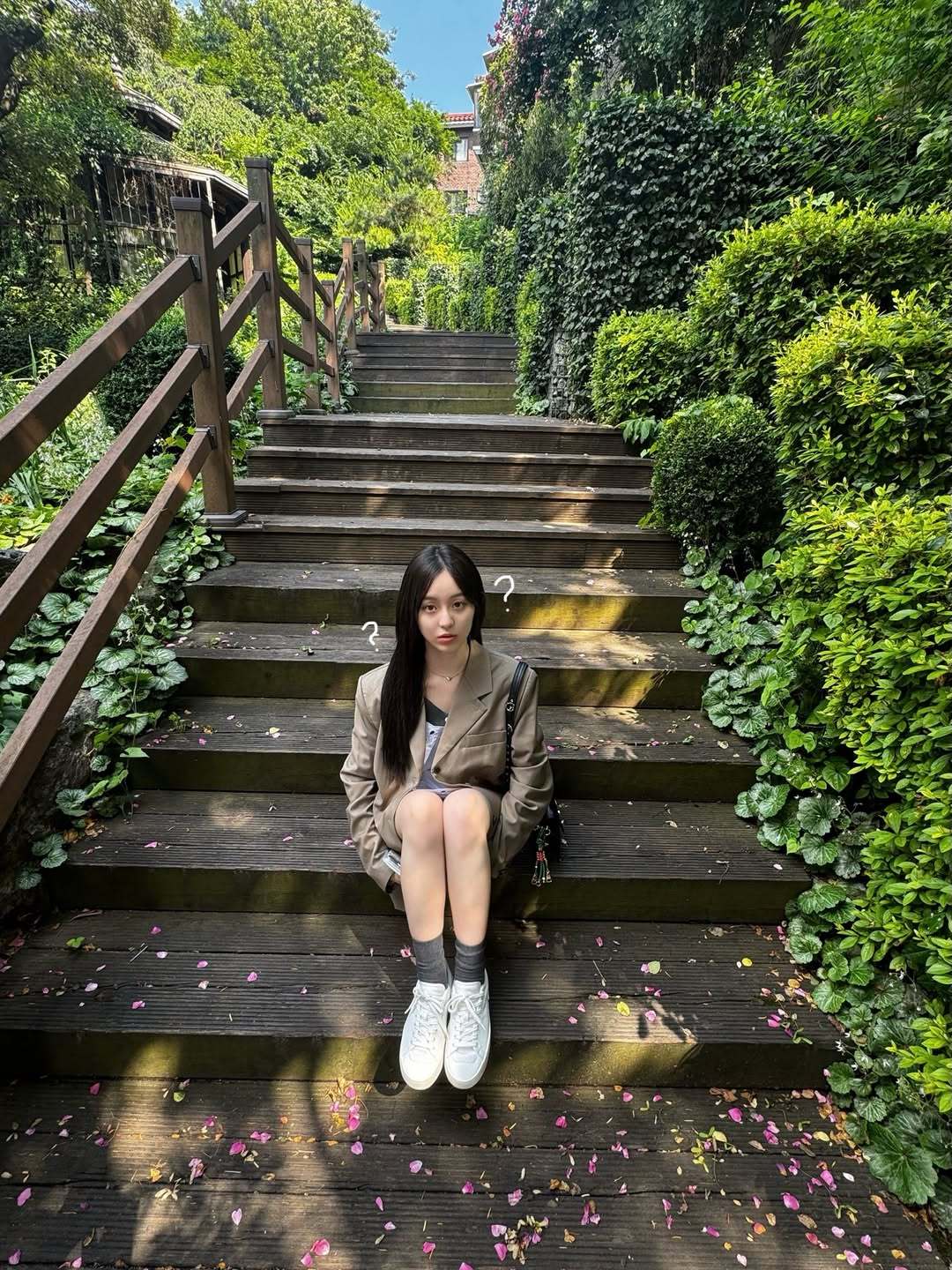 朴持厚 ins更新 