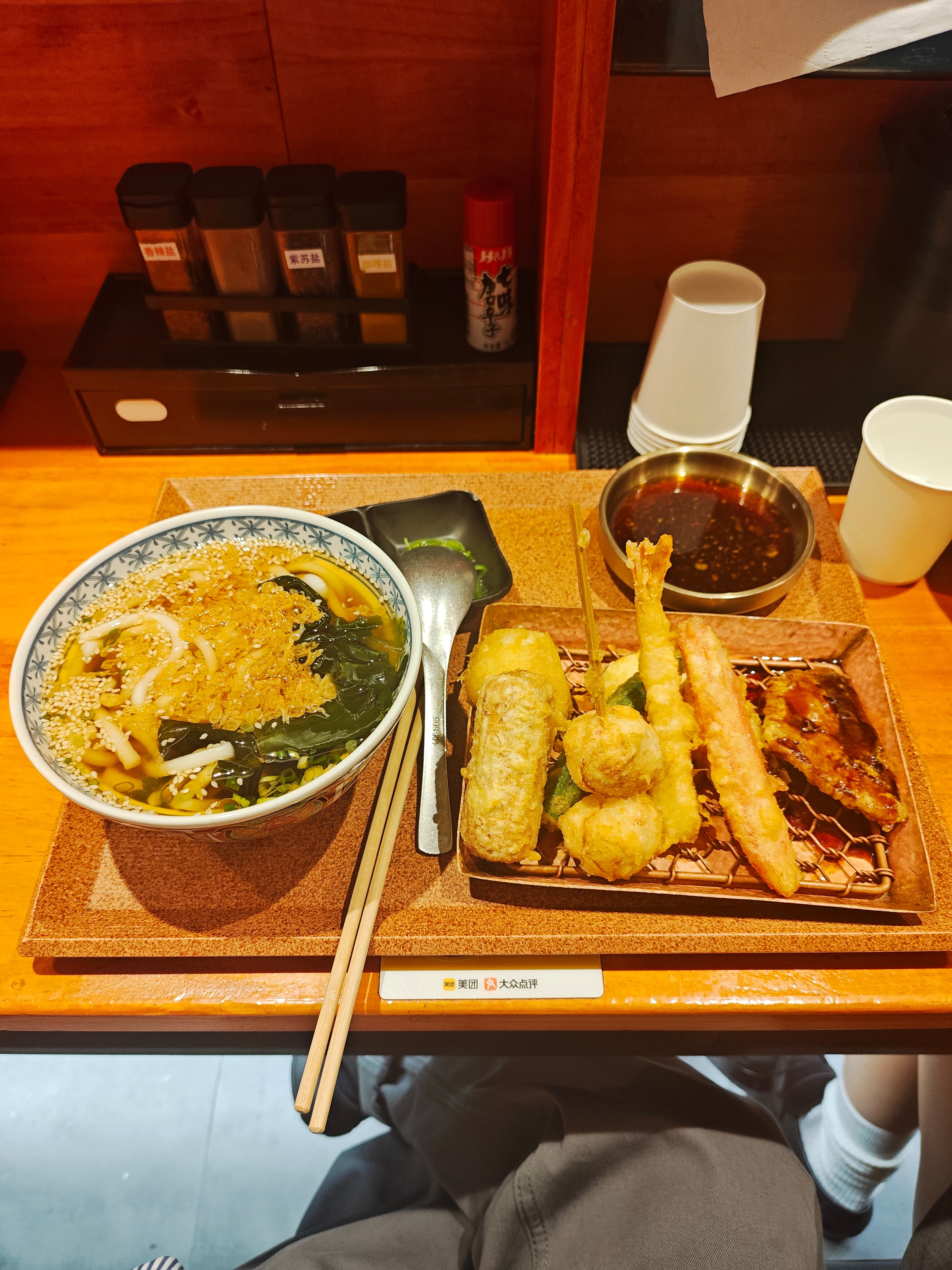 深圳最好吃的乌冬面之一，套餐49一位。两周没吃米饭，今天吃个乌冬。感觉饭后犯困的