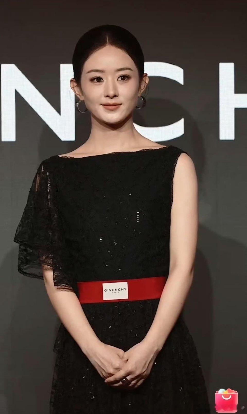 赵丽颖直播依然端庄美丽，我的颖宝回来了 ​​​