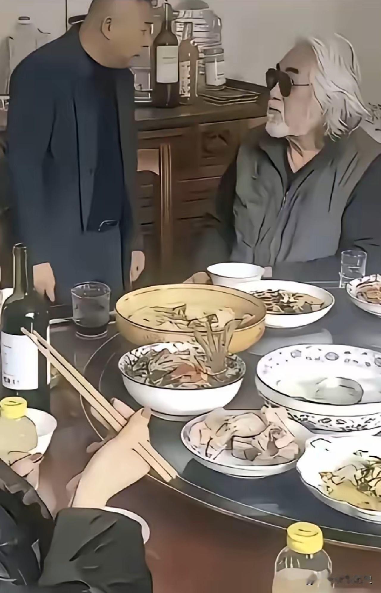 老张啊，那可是你岳父啊，你不能像熊孙子一样熊老丈人啊！