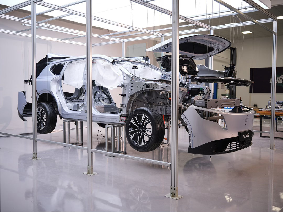 刚看完东风日产NX8的拆车视频，说实话，真有点被惊喜到。不吹颜值、不堆花哨配置，