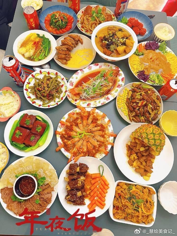 好爱看大家发来的各种年夜饭 ​​​