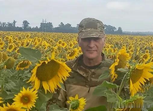 俄36摩步旅士兵叶甫根尼.特罗菲莫夫2月20日在沃尔诺瓦卡附近被海马斯点名，壮烈