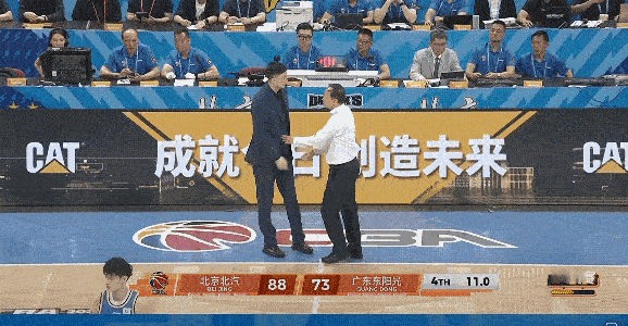 北京北汽最终 88：73击败广东男篮，和上海男篮会师季后赛半决赛，由于北京北汽这