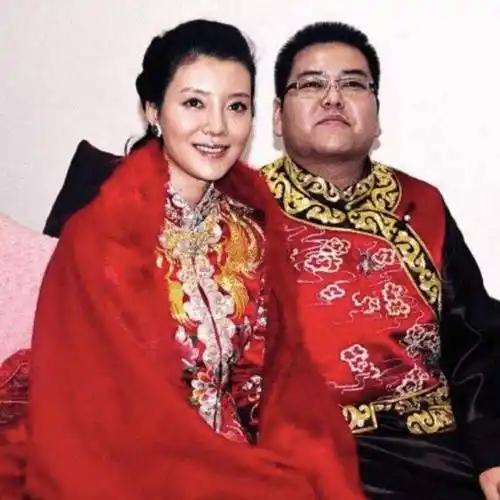 2009年，李兆会在“天上人间”花费880万，将全场宾客的单都买了。最后他因为高
