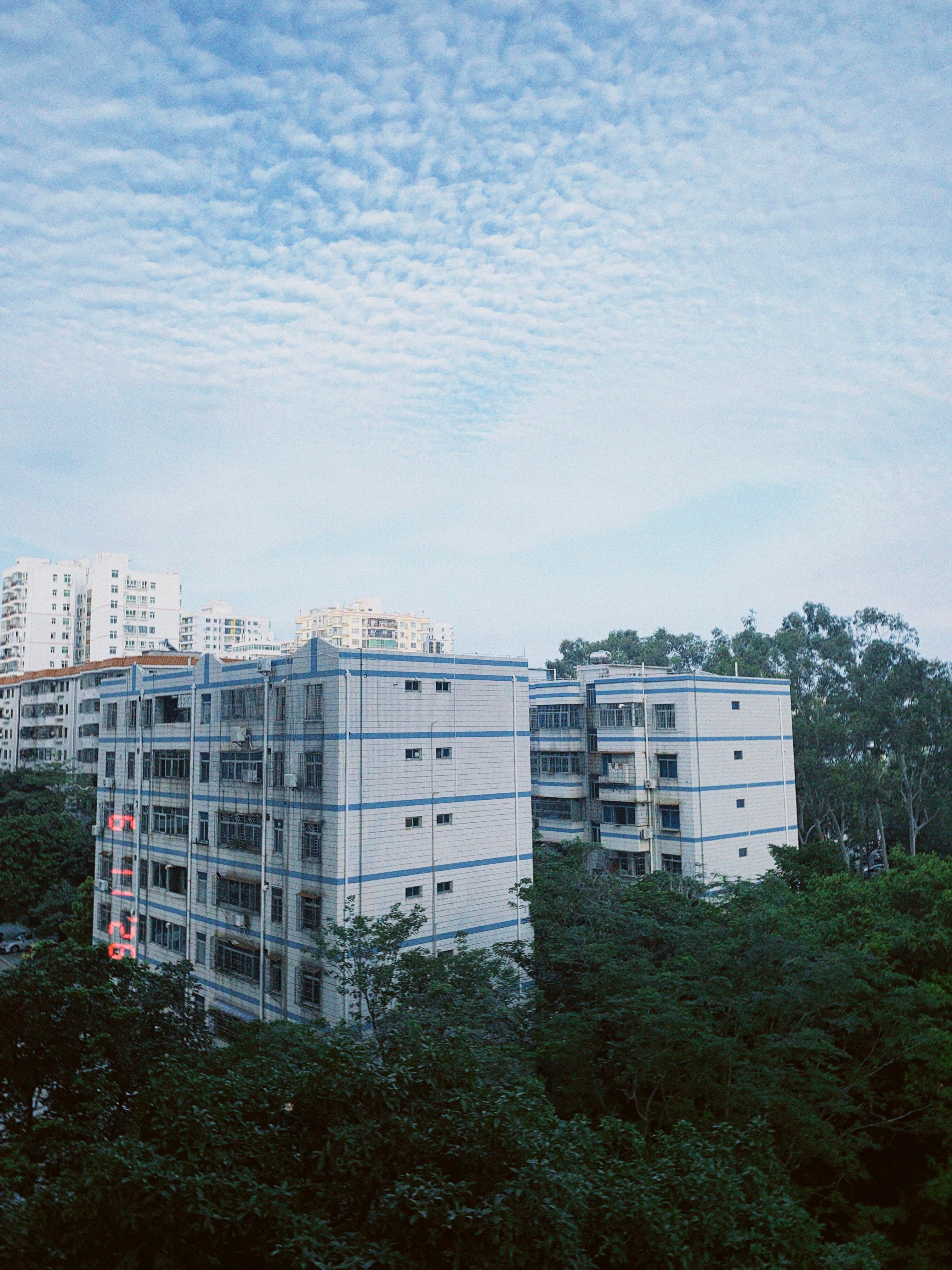 窗台的天气深得我心 