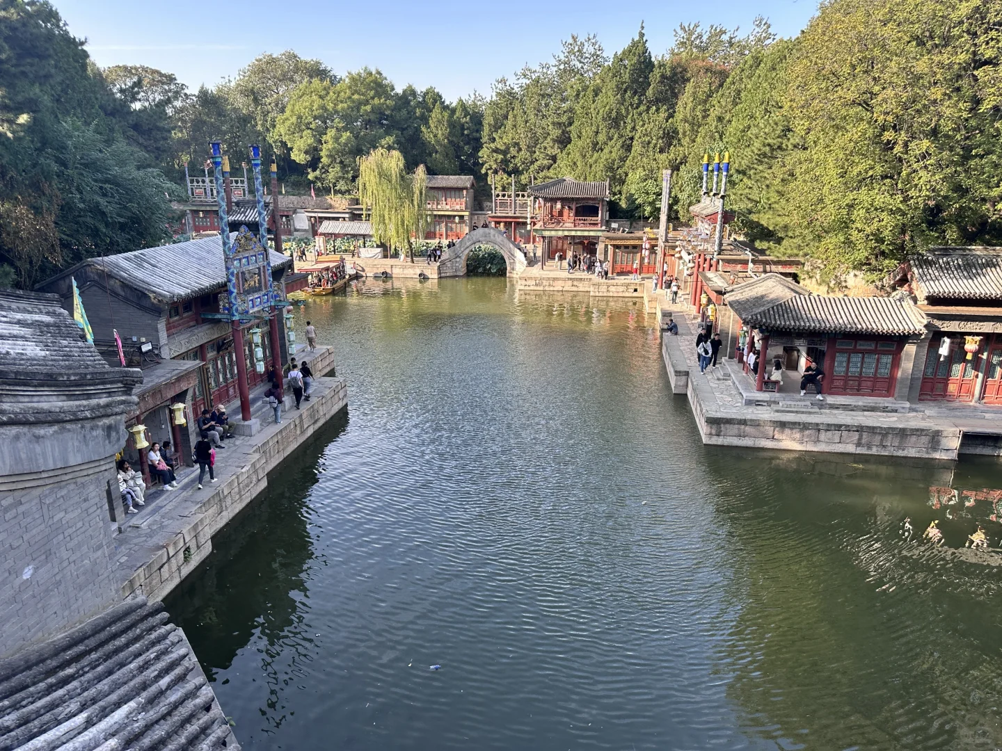 🏞️ 古城小镇的慢时光！
