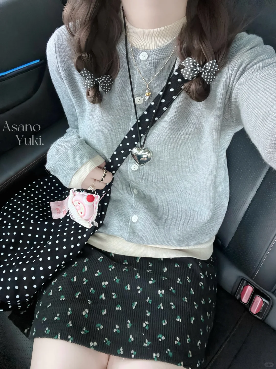 秋天这么穿好韩啊！！🖤☆₊⁺🦴🐾