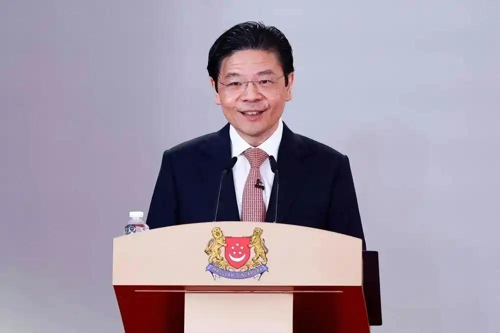 为什么近20天新加坡高官密集访华？
 
这大概是近期东南亚地缘政治舞台上最耐人寻