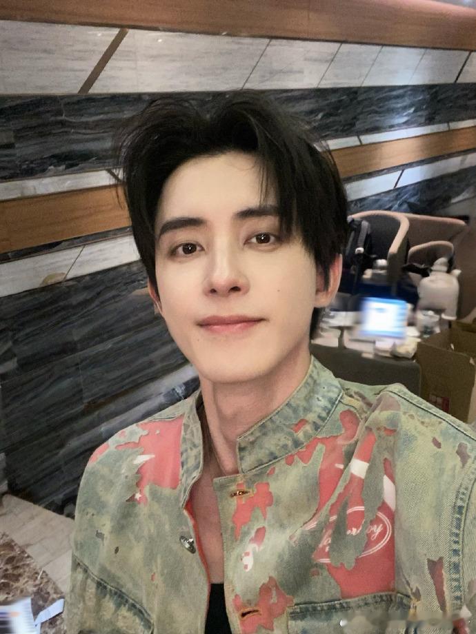 敖瑞鹏第二个v榜破9角色敖瑞鹏2个v榜破9角色 敖瑞鹏用实力证明了自己不是昙花一