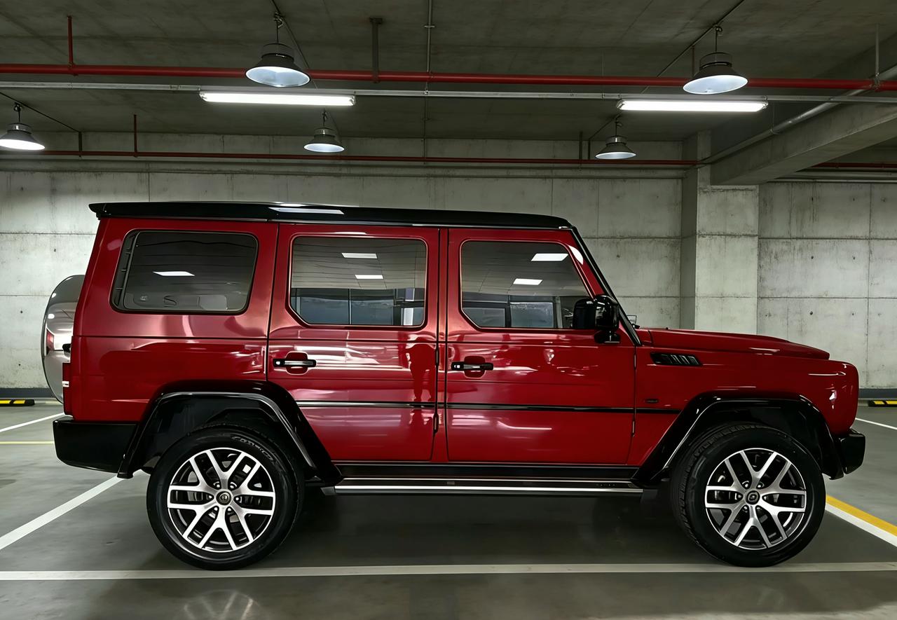 这台车是一台3.0T的V6次顶配车型。也就是它的顶配之下的那个配置。这台车是一台