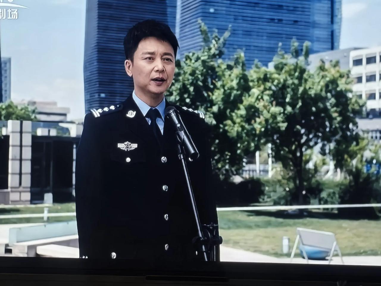 帅气有力