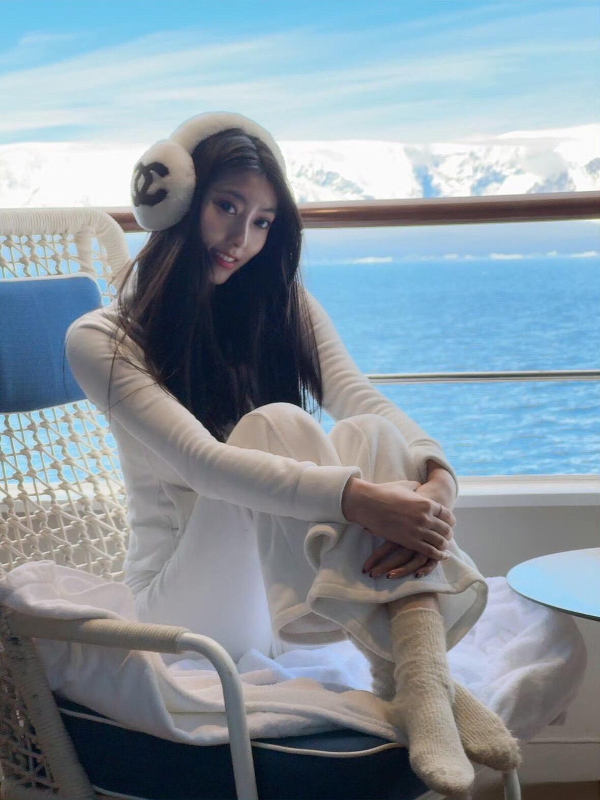 每一步都算数。上热门 沉沦在绝美的海边 穿搭 美女