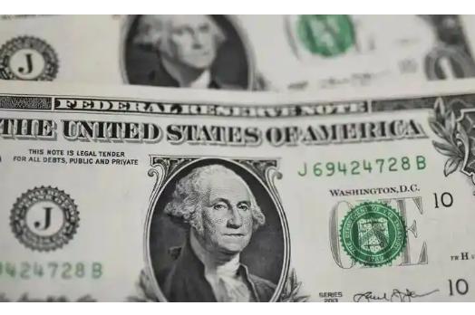 美国已经意识到，与其与中等国家结盟，让中等国家在大国之间横跳占便宜，吃力不讨好，