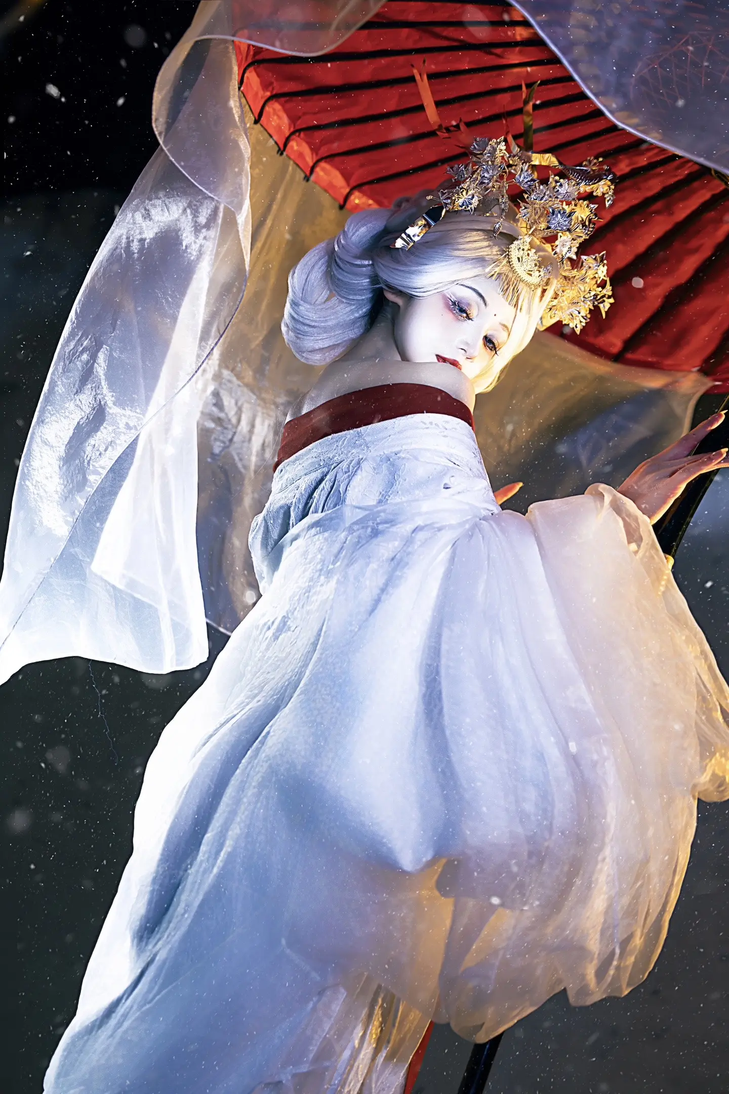 那爱、是会吞噬生命的毒火