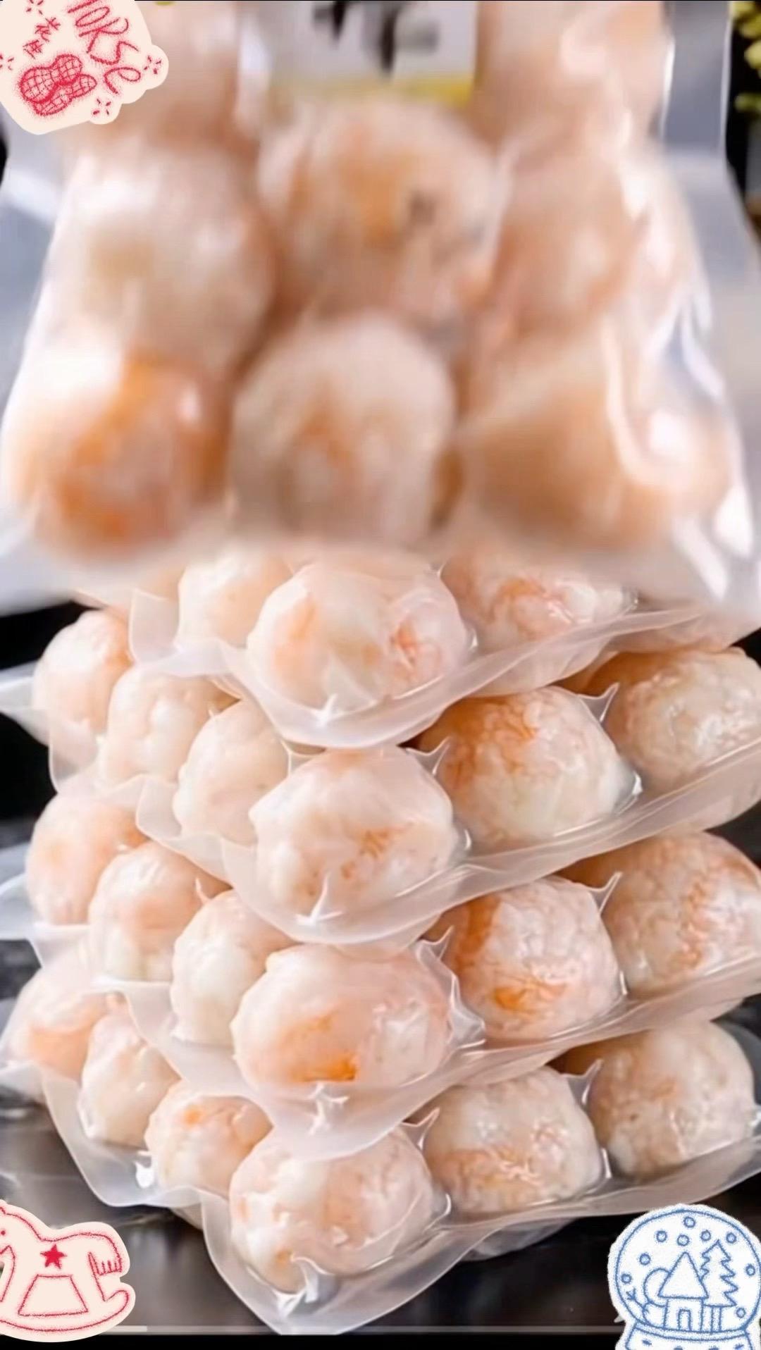 手工鲜打虾滑，颗颗弹嫩含大虾仁！涮锅煮汤皆可，鲜甜味浓无添加，一口爆汁...