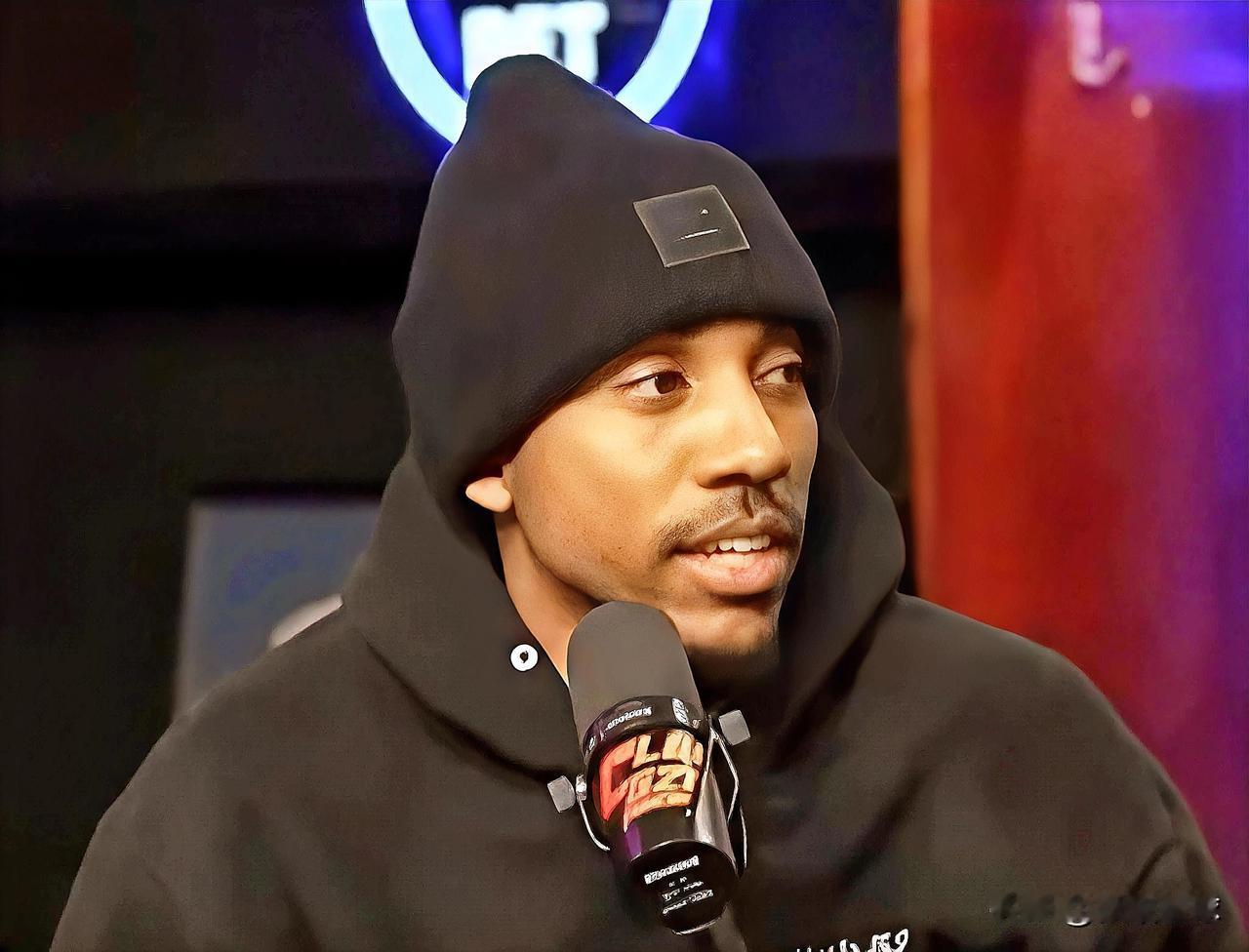 杰夫-蒂格真是语出惊人啊！

近日，前NBA球员杰夫蒂格在播客节目中表示詹姆斯是