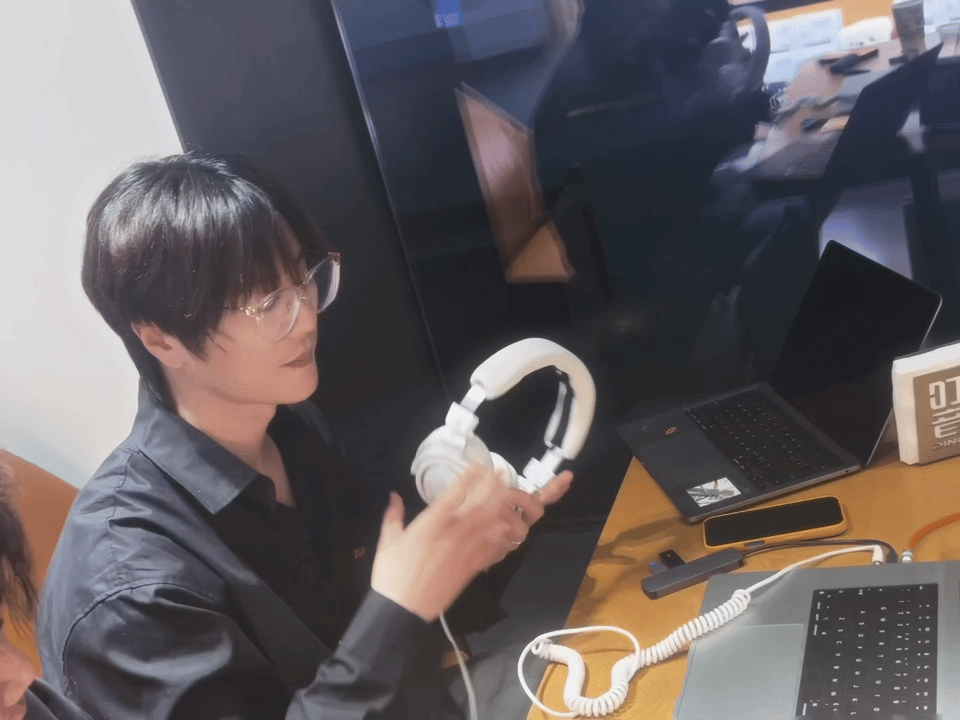 陆虎生日连开两场演唱会生日当天开唱，第二天继续唱——虎子你这是要把生日过成粉丝见