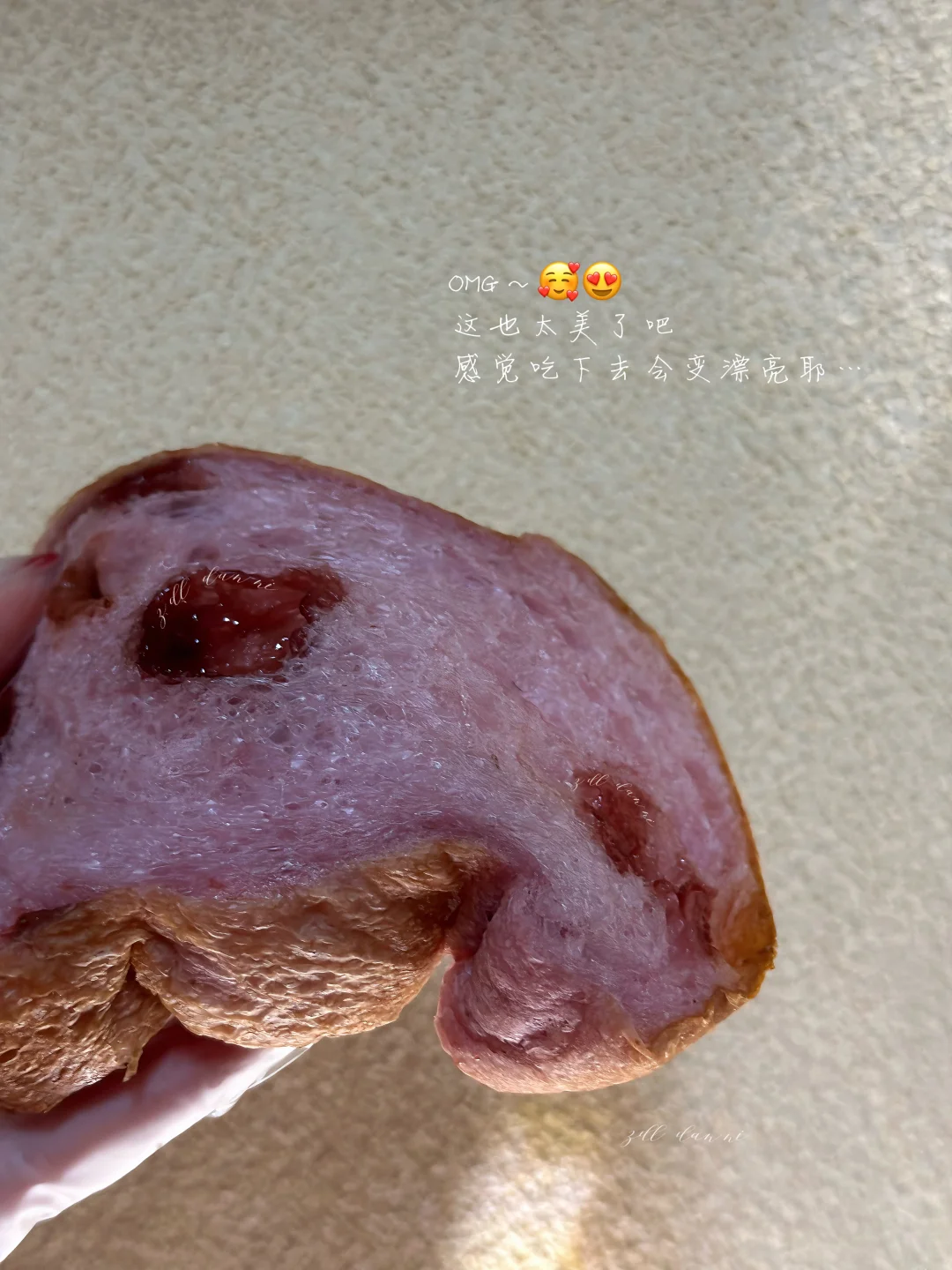 被女神选中的面包｜茉莉草莓酵液吐司