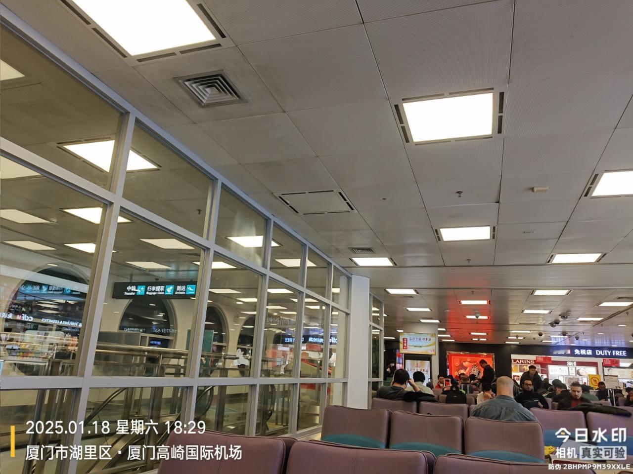 还有短短10天，2025年热闹喜庆的农历春节就要到了 。每至此时，漂泊在外的人们