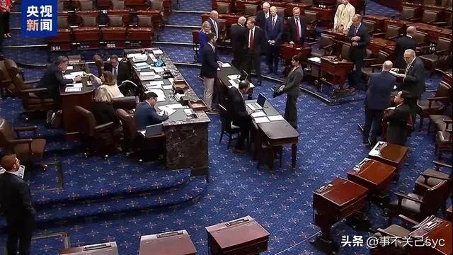 今天，7月4日，美国独立日。
昨天，特朗普推动的“大而美”法案获得通过。
今天，