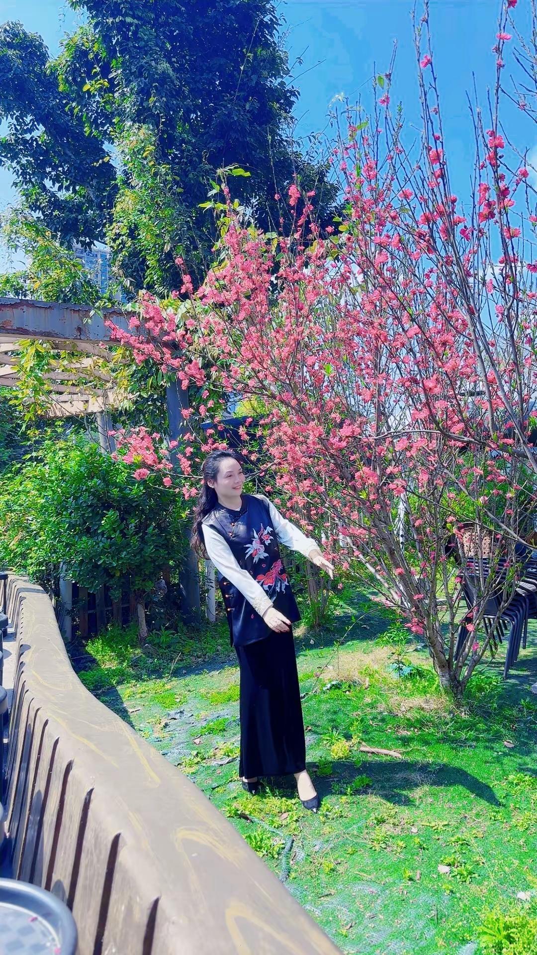 日常通勤穿搭 创作者中心 创作灵感 在户外感受春天的生命力