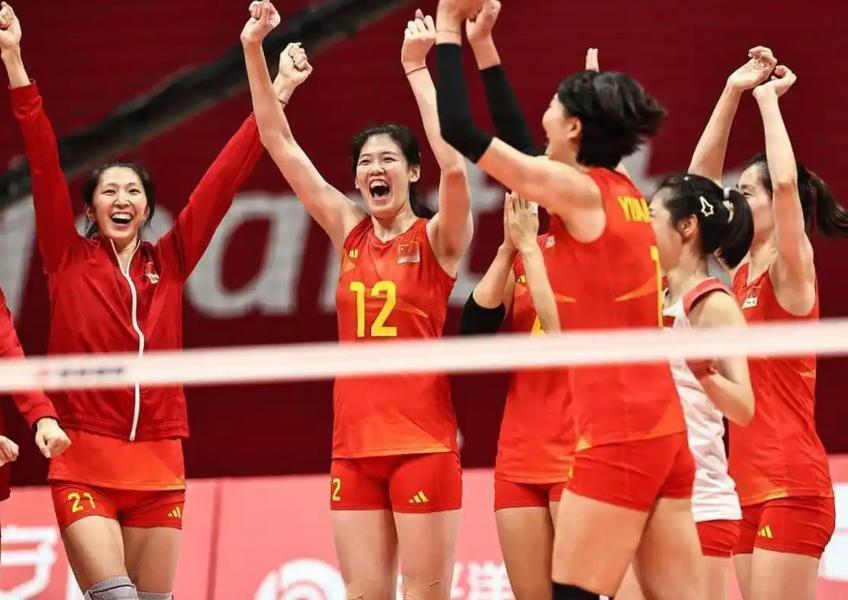 [浮云]中国女排怎样拿下越南女排？
中国女排进入亚锦赛残酷的淘汰赛，对阵越南女排