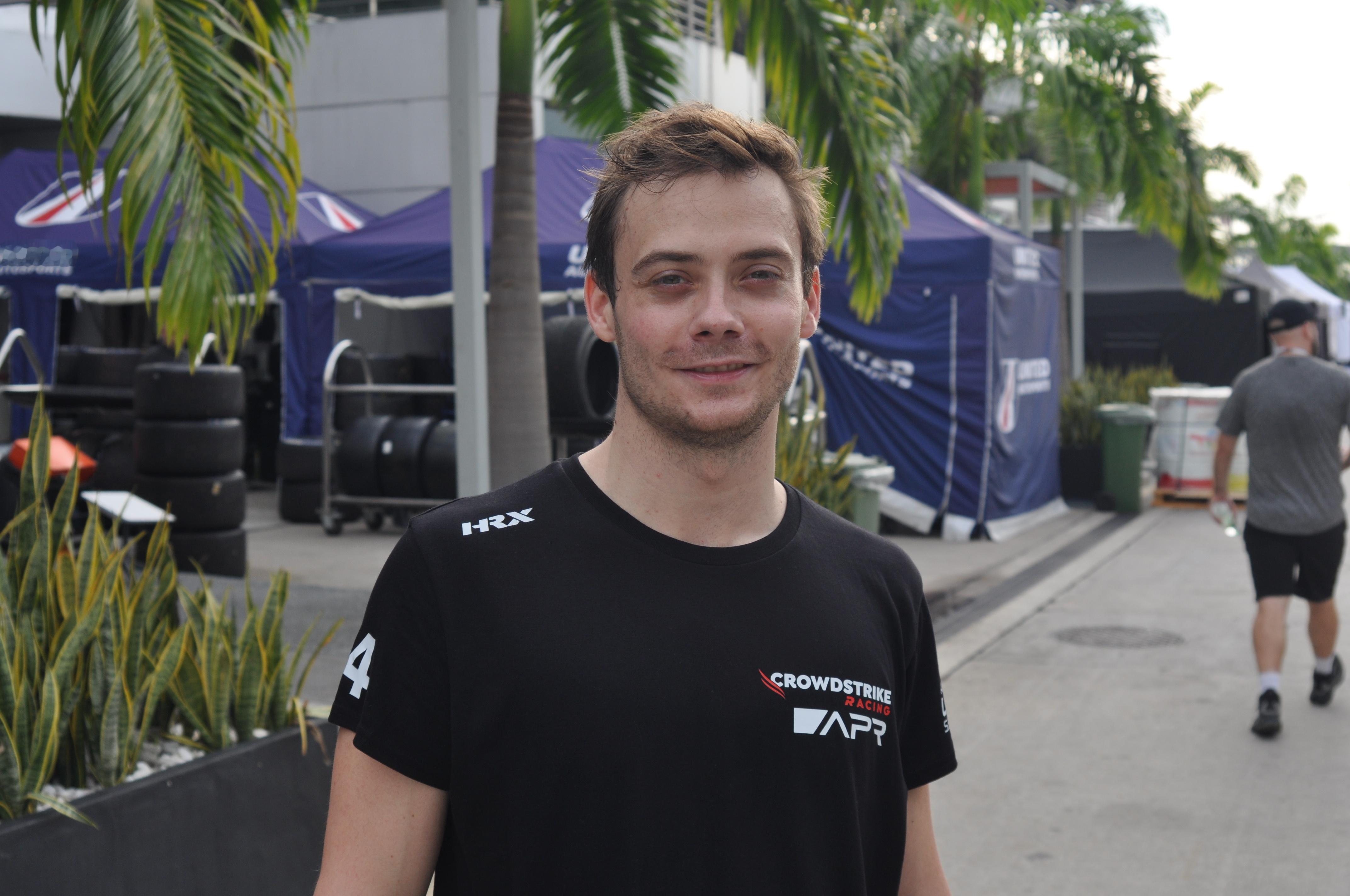 CROWDSTRIKE RACING BY APR 4号车组Louis Dela