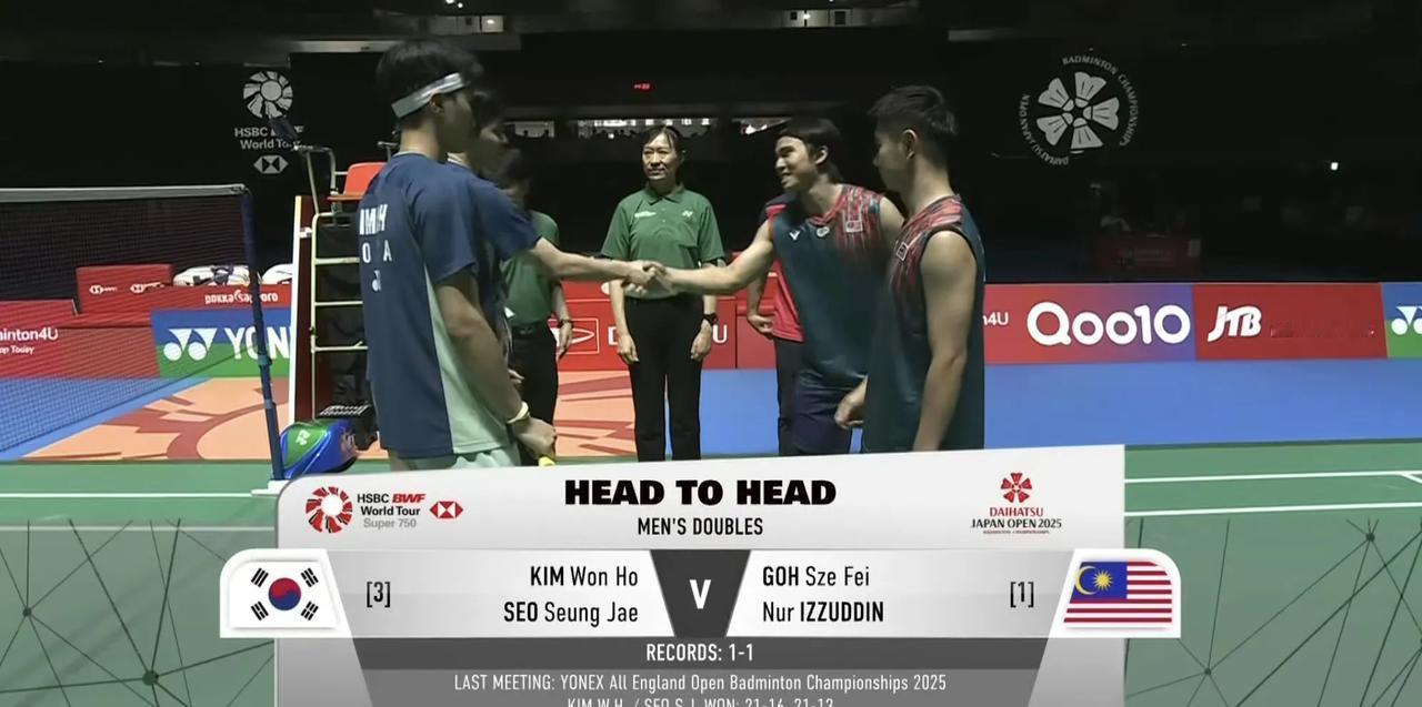 第一局金元浩/徐承宰🇰🇷 21-16领先 🇲🇾吴世飞/伊祖丁 ​​​，