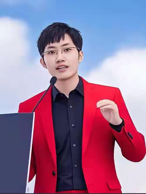 中国骄傲！85后梁文锋入选《自然》全球十大科学人物，这位广东乡村走出的学霸，用国