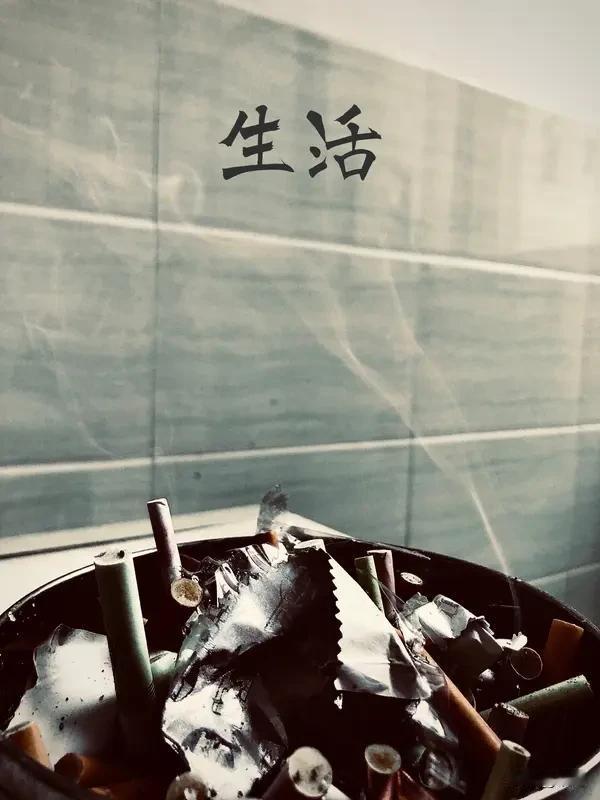 我觉得孩子成年了，父母还是得管他们的人生大事。虽说孩子成年了，但在心智阅历、人情