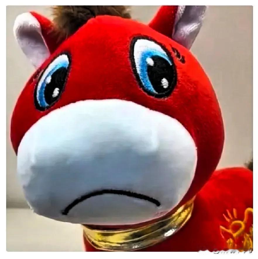 义乌的“哭哭”马，
千万不能买，

因为你一但买回家后，你就发现，每当你看见它，
