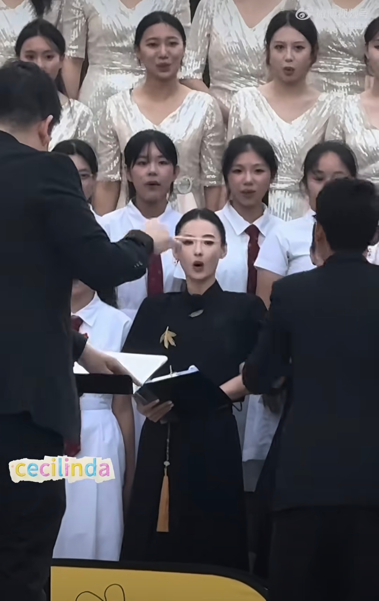 张柏芝就像偷偷开了高清？？？现在40多岁吗？ 