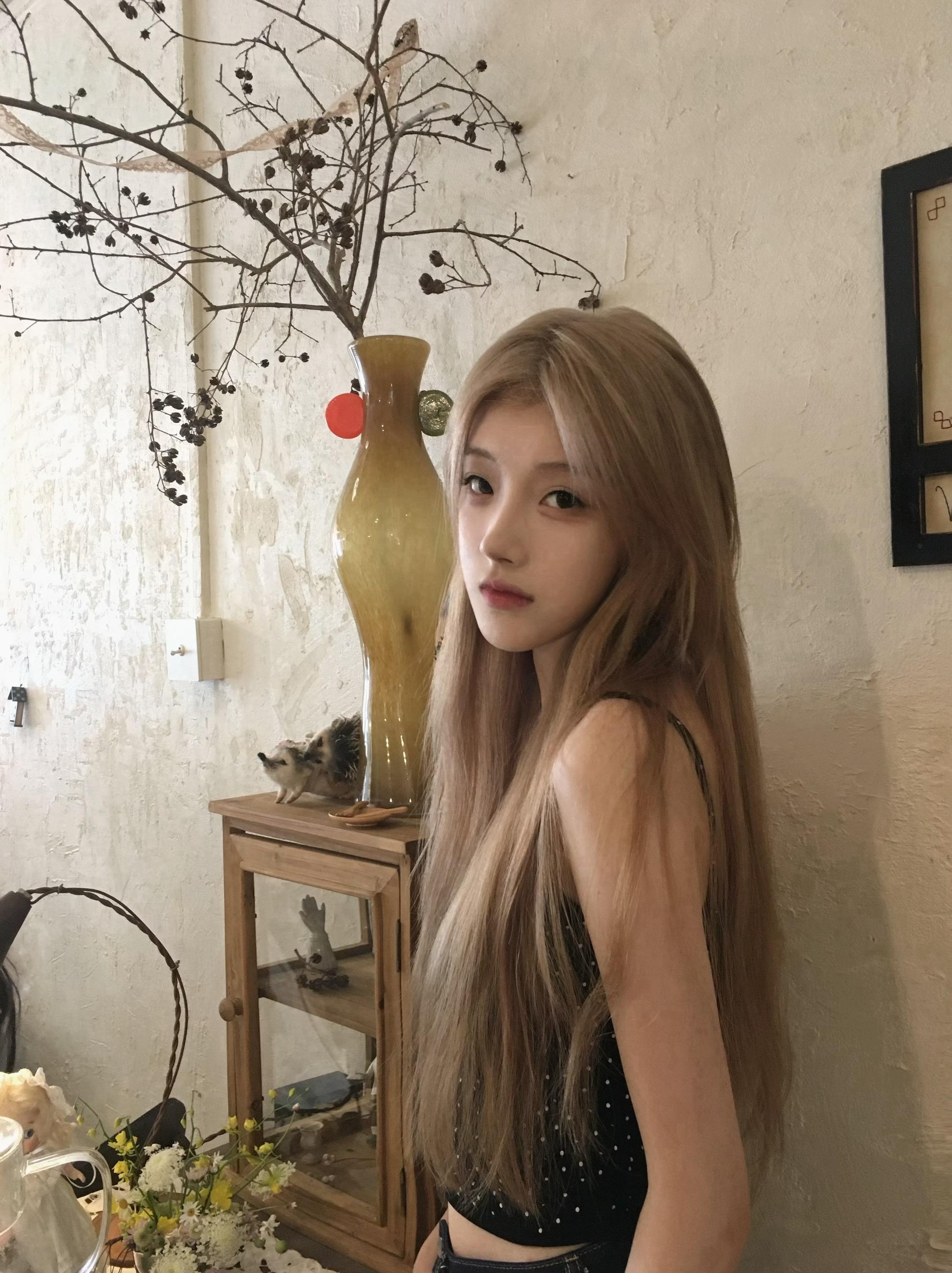 侧脸