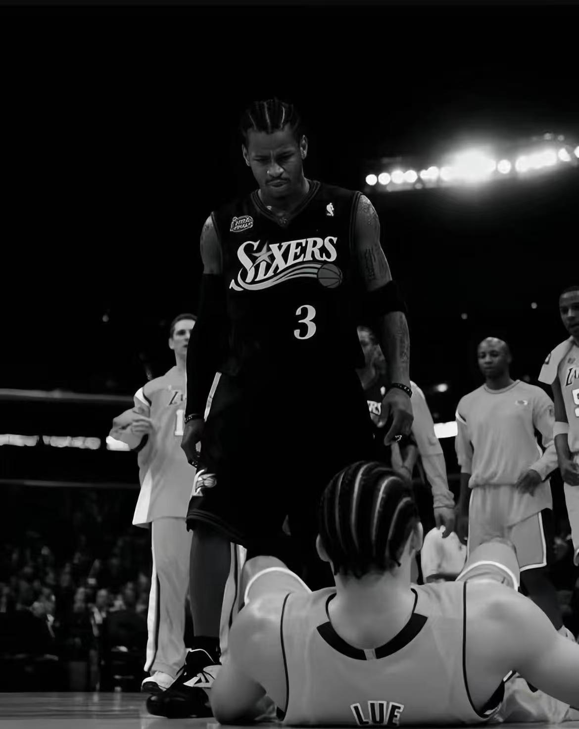 跟小卡和哈登没啥关系主要还是鲈鱼和管理层我之前直播也说了保罗和小卡关系一直不错哈