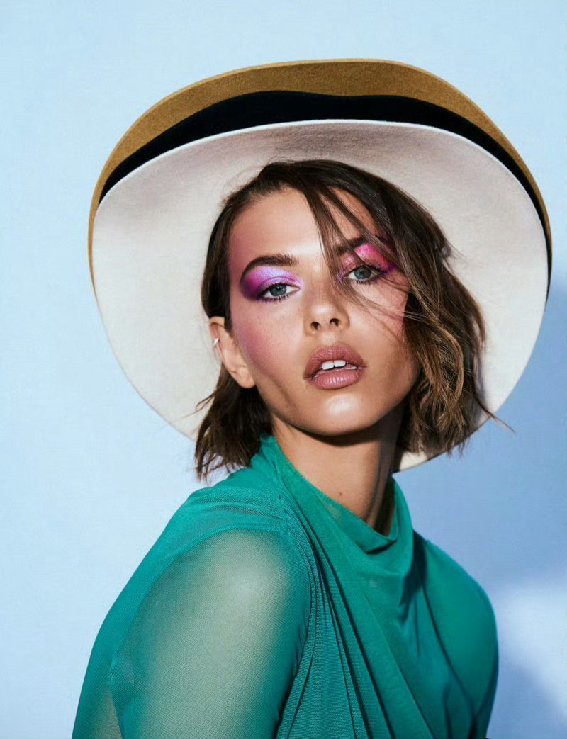 Georgia Fowler 模特 Bold Beauty Numero Rus