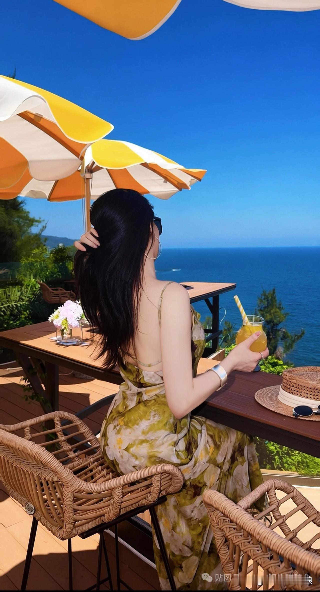 阳光明媚，海风轻拂，享受美好时光。