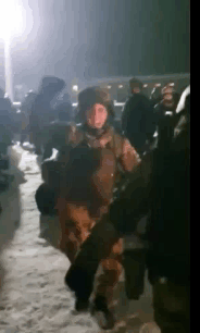 “让我们将俄罗斯土地从阿拉斯加到基辅！”俄第1251摩托化步兵团第1营士兵在出征