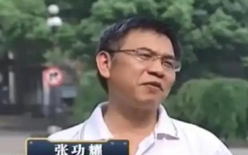 “中医不灭，天理难容？”中南大学的教授张功耀发起万人签名，要求取消中医药，这是一