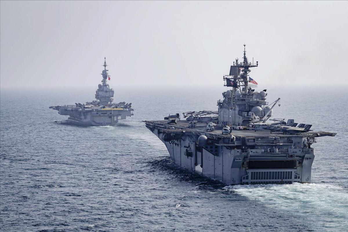 美国把海上大门锁死了，回头一看，伊朗的货正从巴基斯坦的陆路大摇大摆往外拉。
 