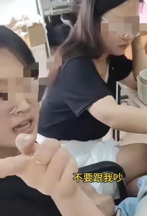 几十块钱的外卖，竟把人品高下分得明明白白，实在让人唏嘘。北京朝阳一位打扮得体的年
