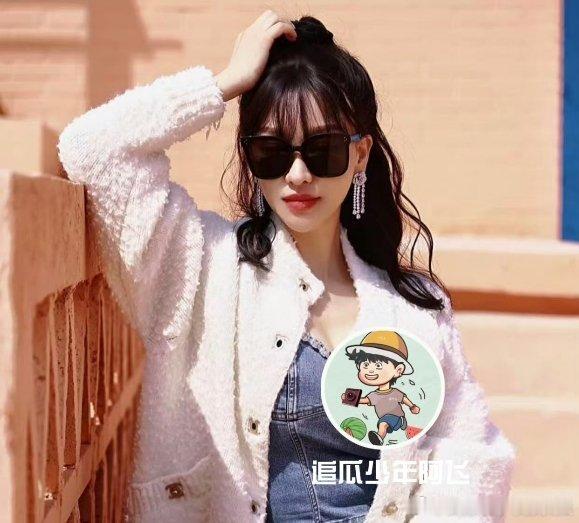 周杰伦 私生子这种文字料不用怀疑是假的，周杰伦和女友关系不错。 