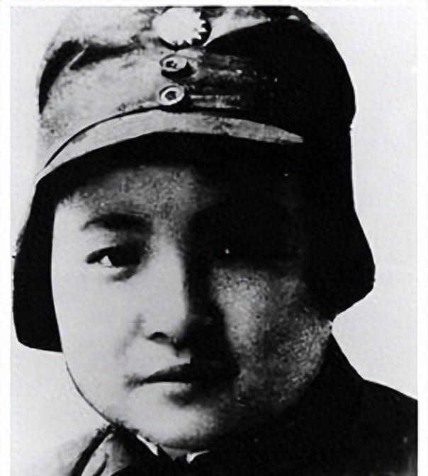 1941年，女地下党员施奇被敌人轮番侵犯，染上了梅毒，导致她身体溃烂发臭，没想到