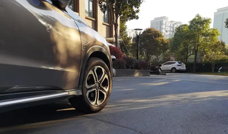 华为系最便宜大六座SUV成黑马 华为系最便宜大六座SUV成黑马，这事儿太让人惊喜