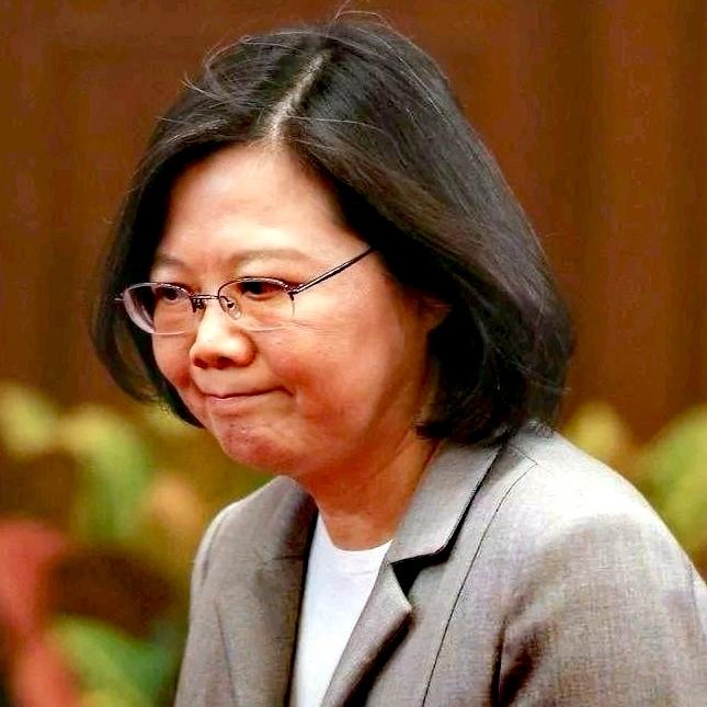 “台独”老妖婆蔡英文大概率是患失心疯了，否则不会胡言乱语

早已完犊子下台的蔡英