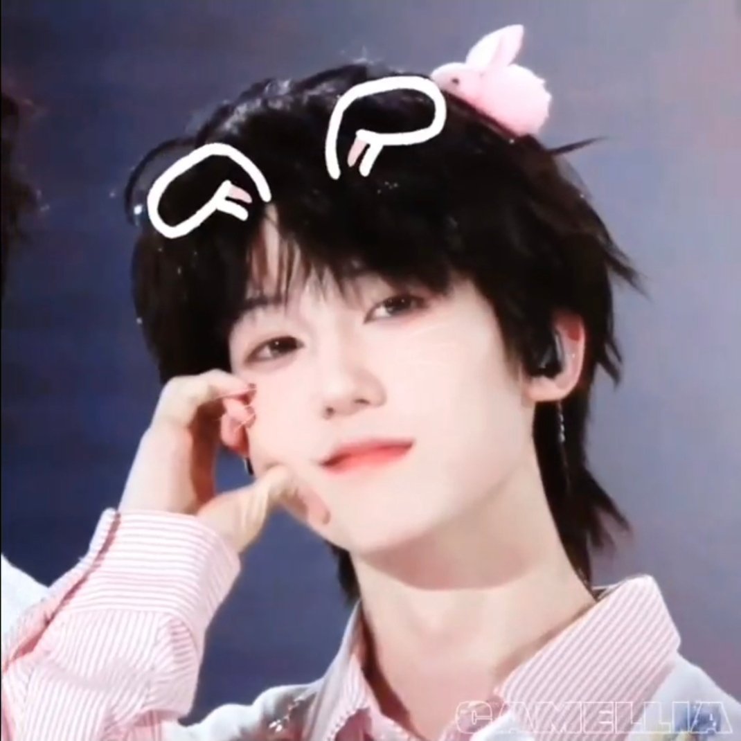兔的脸就是面团捏的吧！ ​​​