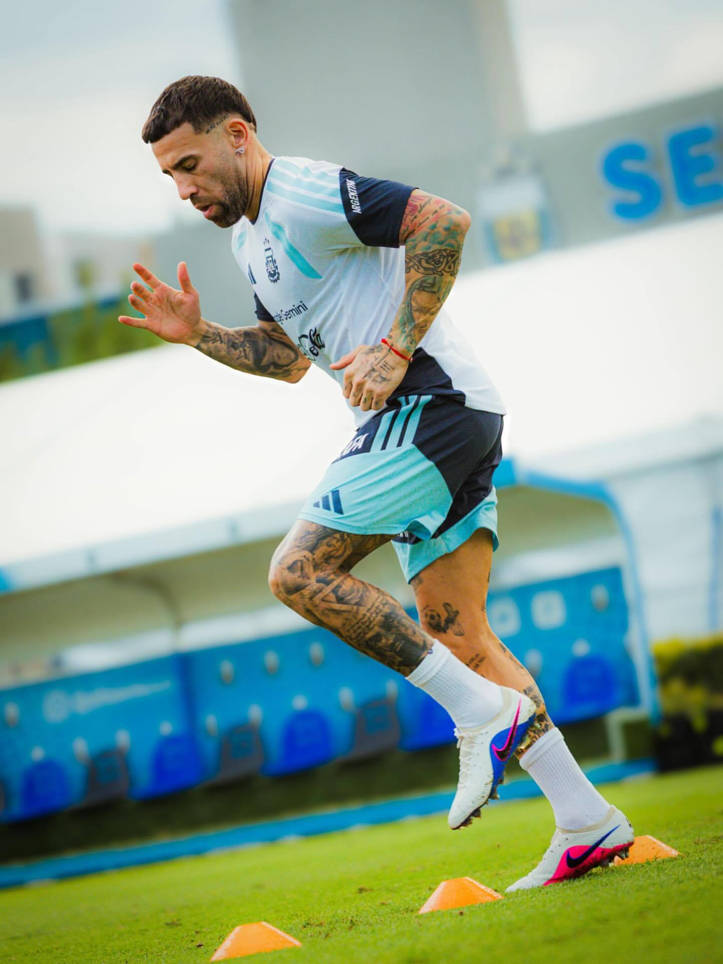 奥塔门迪更新ins｜🇦🇷✨小蜘蛛、大马丁、小马达、莫利纳、阿根廷国家队官号点