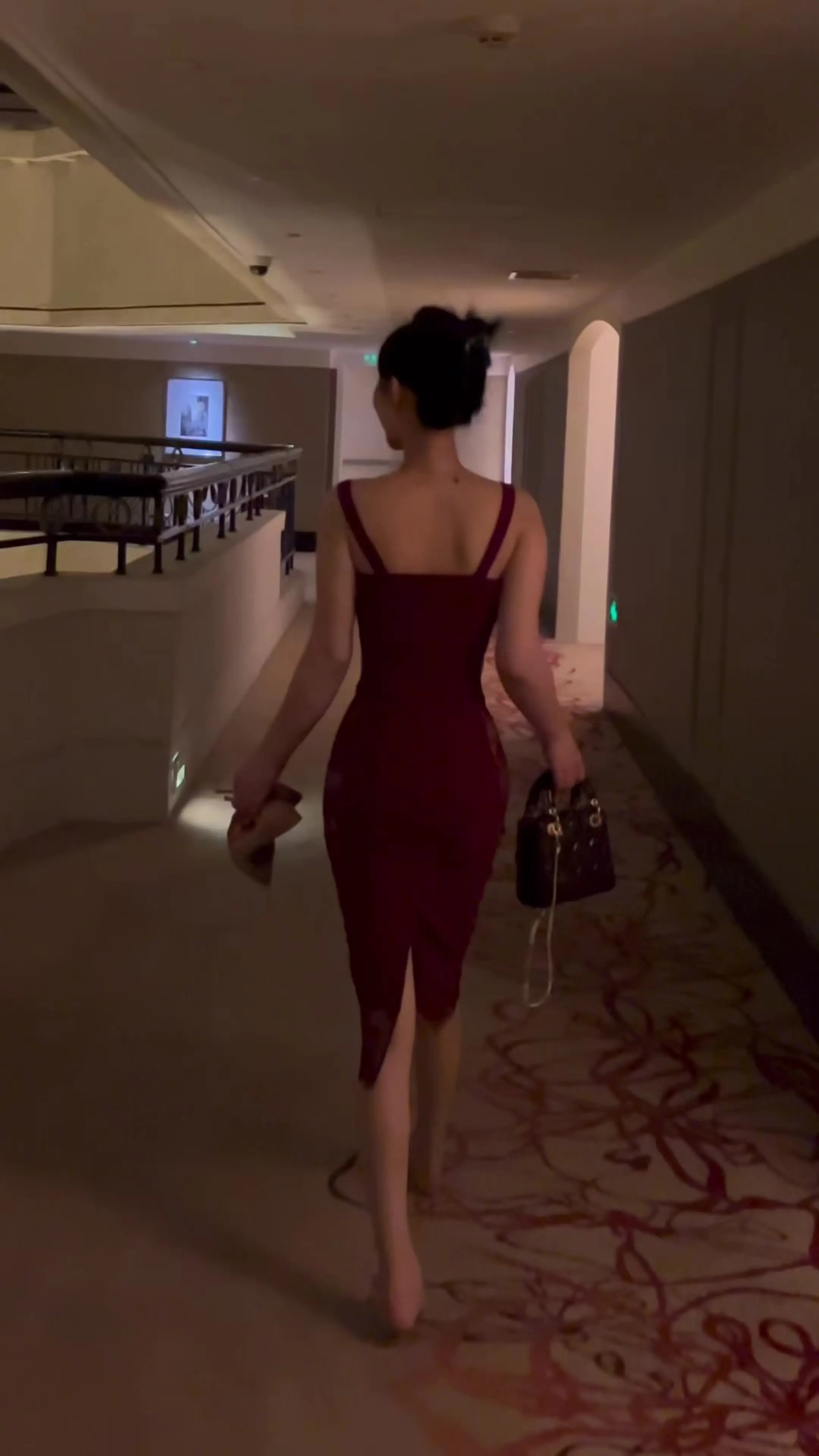 “我从来不觉得你是一个强势与势力的人，在我眼里你是一个嘴硬心软，睡觉前...