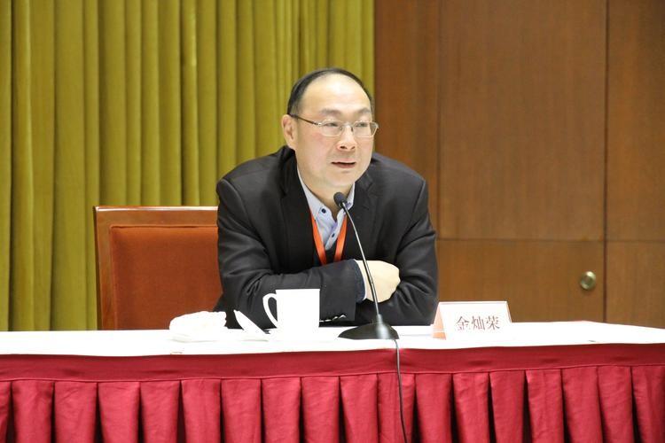 绝非危言耸听！9月5日金灿荣教授直言：我国人口问题已逼近临界点，不能再拖延！
