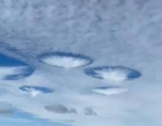 【☁️ 哇！“打孔云”在匹兹堡上空现身】宾夕法尼亚州的居民目睹了一场罕见的大气现
